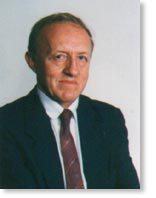 Yves Quéré est membre de l’Académie des sciences dans la section de physique, depuis 1991.