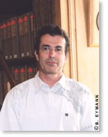 Pierre Suquet est membre de l’Académie des sciences, dans la section Sciences mécaniques et informatiques, depuis 2004.