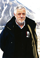 Yves Coppens est membre de l’Académie des sciences dans la section sciences de l’univers, depuis 1985.