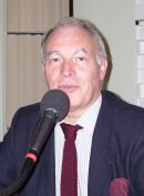 Journaliste et écrivain,  Bertrand Galimard Flavigny est le "bibliologue" attitré de Canal Académie.