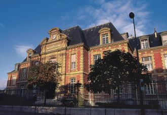 L’institut Pasteur à Paris fut fondé par décret le 4 juin 1887